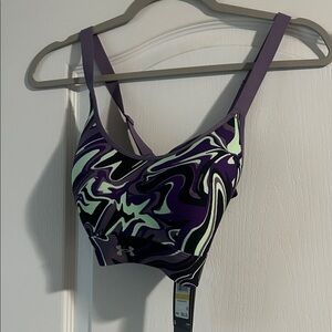 Under Armour Women's Swirl Pattern Sports Bra